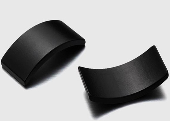 NdFeB แม่เหล็กนีโอไดเมียมผูกมัด, มอเตอร์ / ปั๊ม Arc Smco Magnet