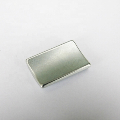 ซื้อ หล่อแม่เหล็กนีโอไดเมียมแม่เหล็ก Alnico 8 Diametrically สำหรับมอเตอร์ล้อ online manufacture
