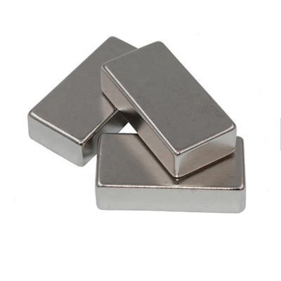ซื้อ แม่เหล็กถาวรนีโอไดเมียมแท่งแข็งแรง 60X10X3 มม. ทรงพลัง online manufacture