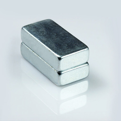 N40 แม่เหล็กถาวรนีโอไดเมียมเชิงเส้นมอเตอร์ 40X10X10 มม. ROHS