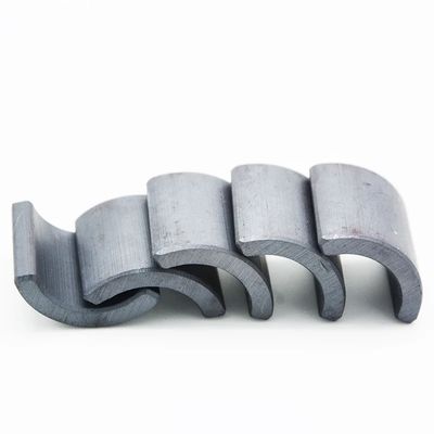 แม่เหล็กเฟอร์ไรต์โค้งแบบกำหนดเอง FB9B/FB12B เกรด 250°C ทนอุณหภูมิสูง 450mT Brmax