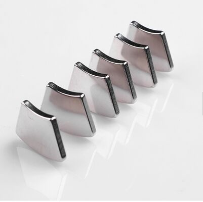 ราคาดี ความต้านทานต่อการกัดกร่อน เนโอดีเมียมแม่เหล็กผูก Magneticgrade N35 ถึง N52 ออนไลน์