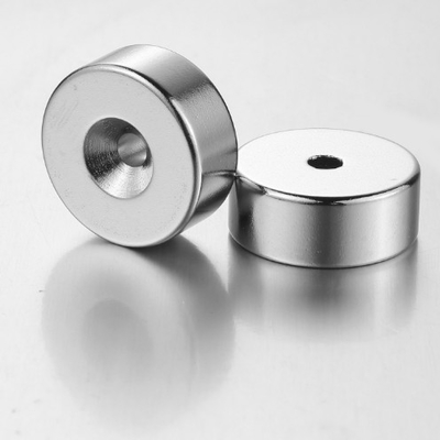 ราคาดี N52 แม่เหล็กนีโอไดเมียมแผ่น Countersunk Hole สำหรับมอเตอร์เชิงเส้น ออนไลน์